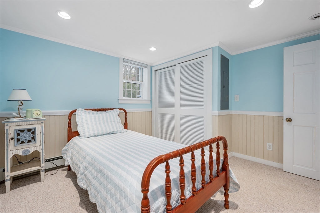 359 Lake Elizabeth Dr