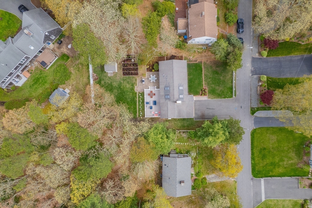 359 Lake Elizabeth Dr