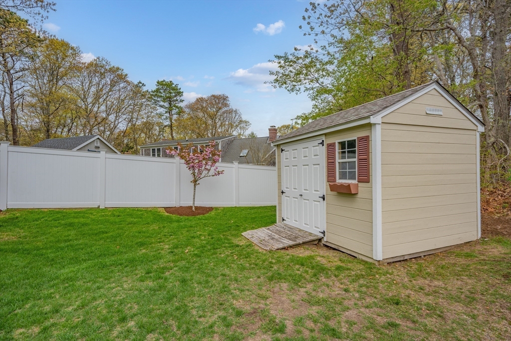 359 Lake Elizabeth Dr