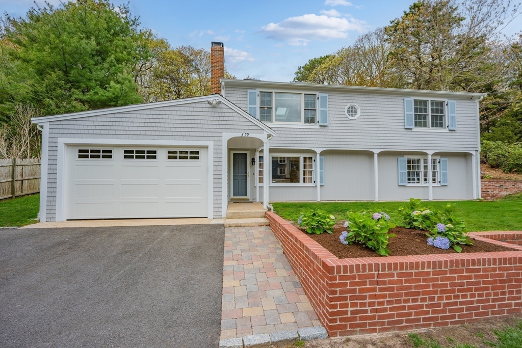 359 Lake Elizabeth Dr