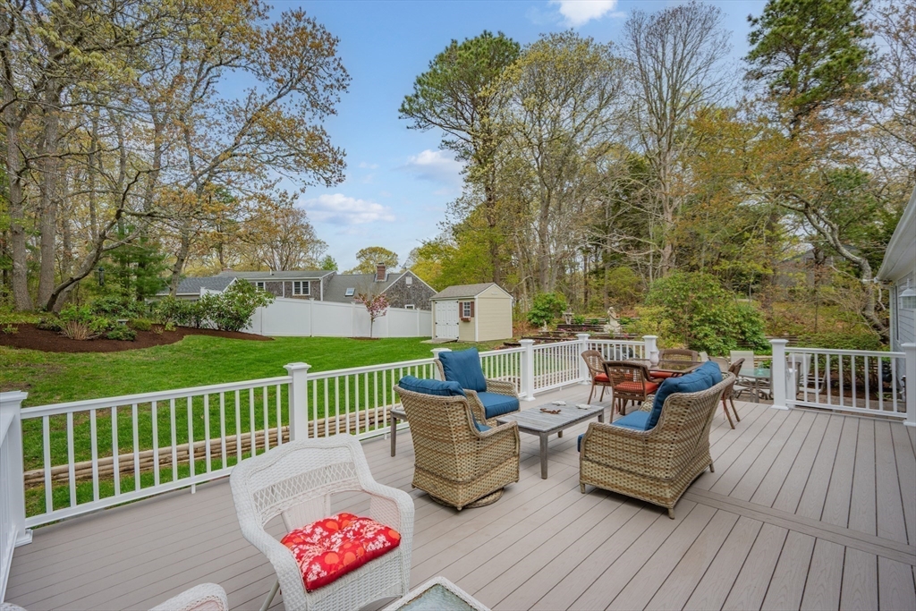 359 Lake Elizabeth Dr