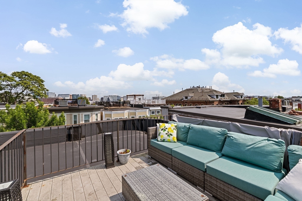 471 E 3rd St. # 2