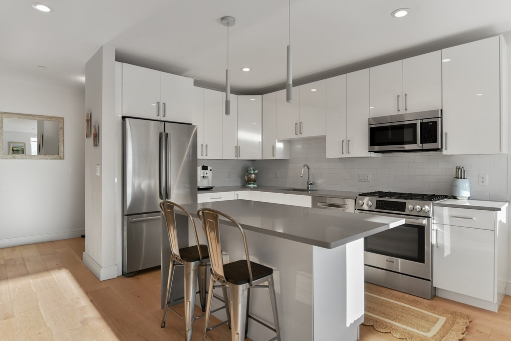 420 West Broadway # 409