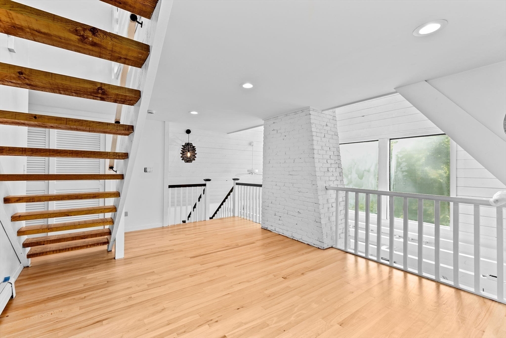 50 Clifford Rd