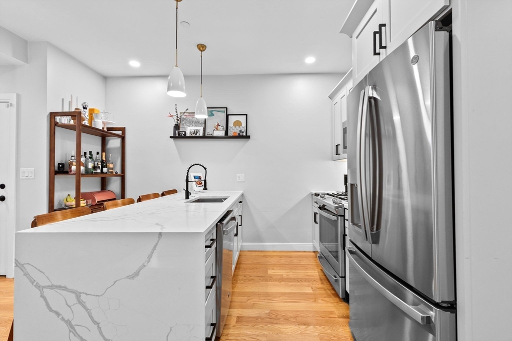 176 W 7th St. # 1
