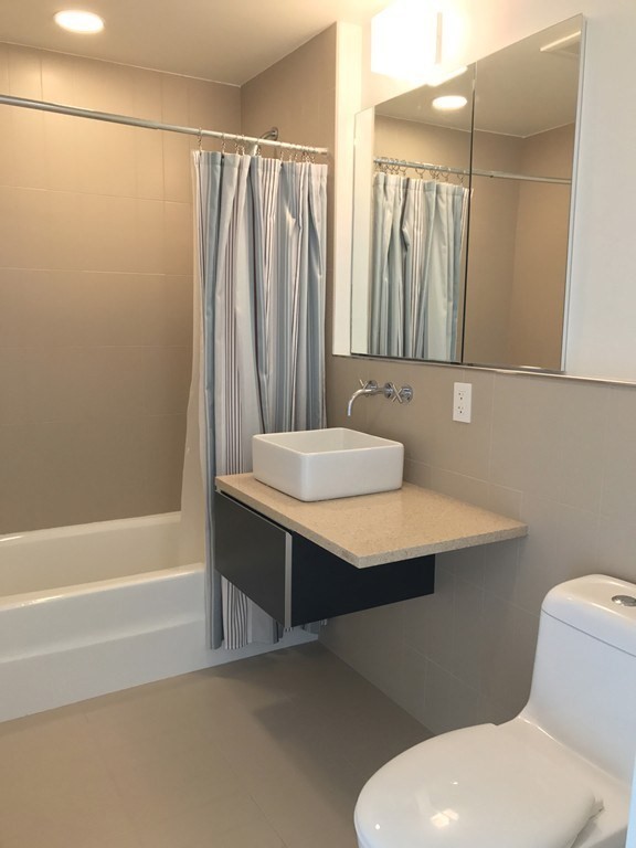 141 Dorchester Ave # 612