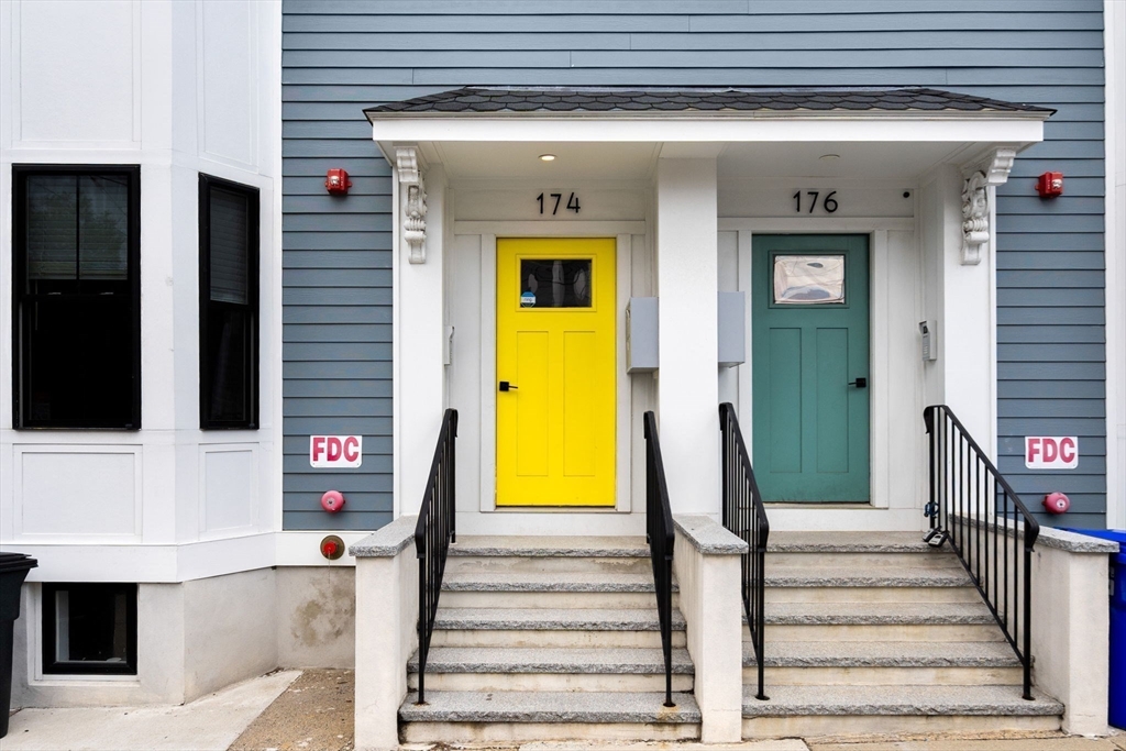 174 W 7th St. # 2
