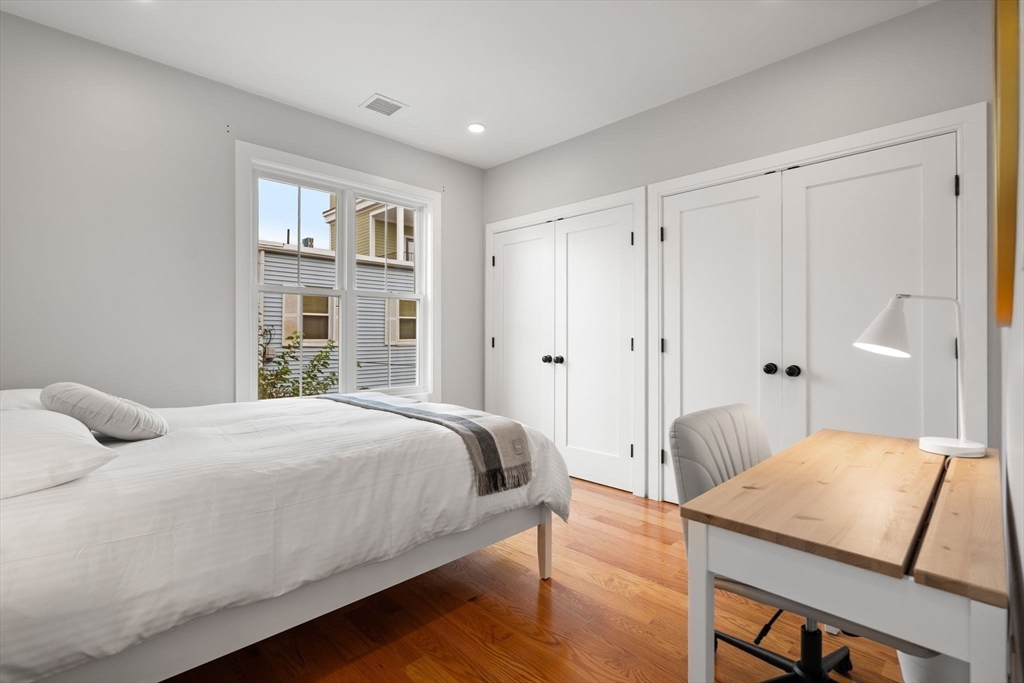 174 W 7th St. # 2