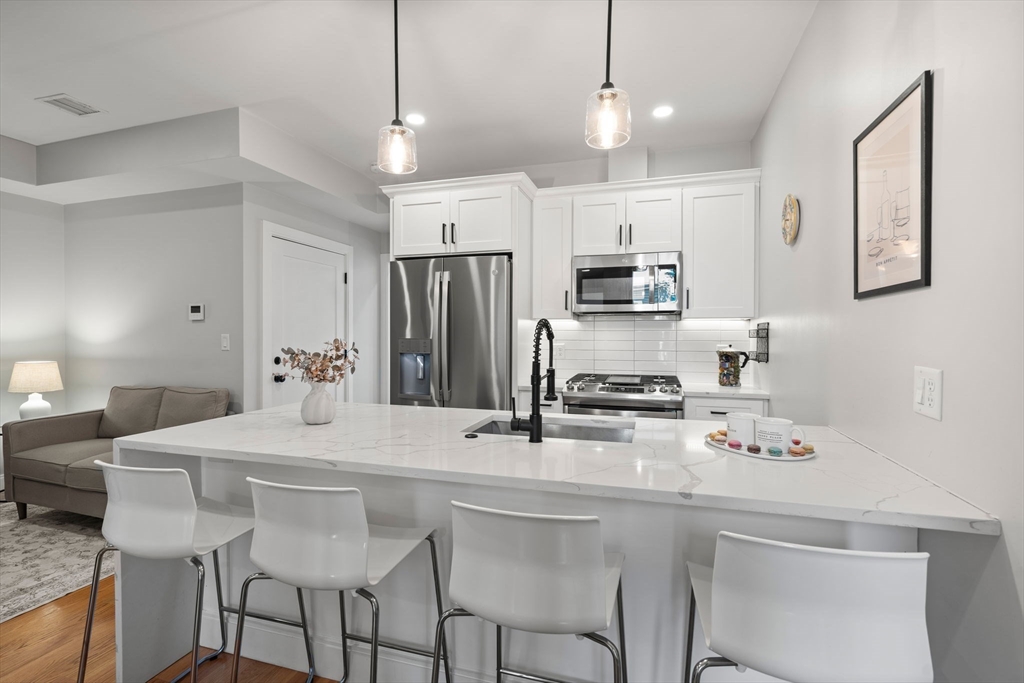 174 W 7th St. # 2