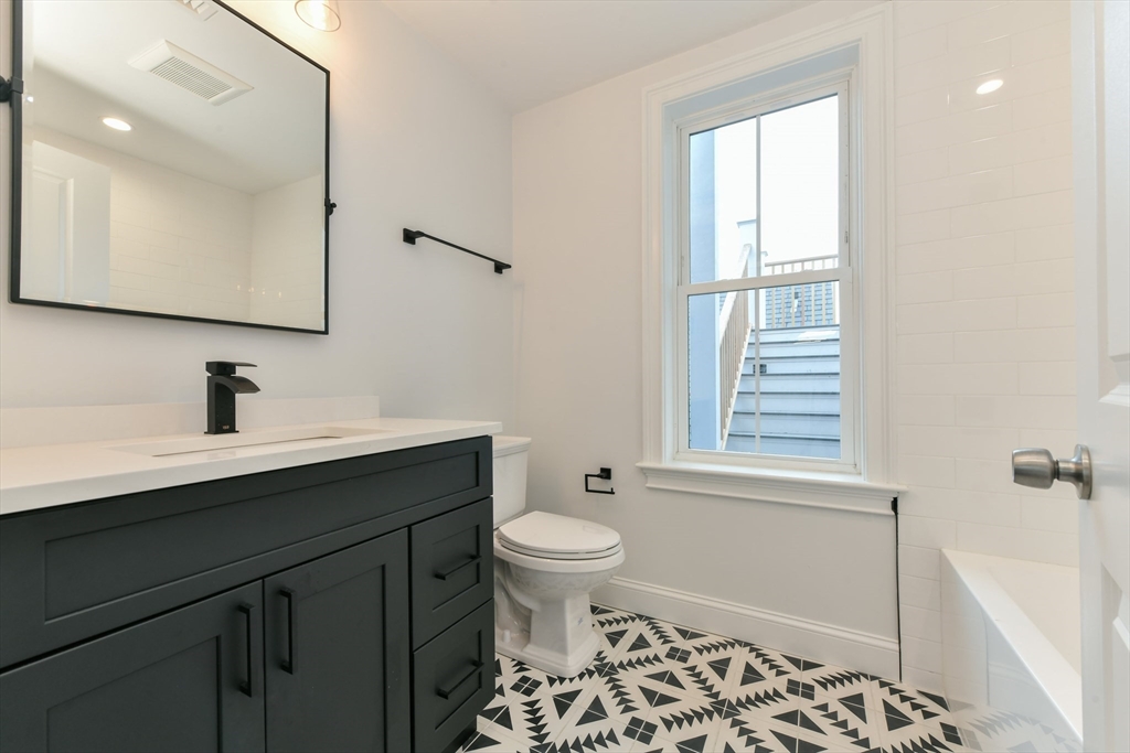 189 Trenton St. # 6