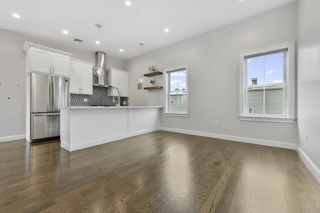 189 Trenton St. # 6