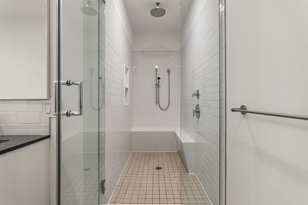 618 East 2nd St # 2, Boston Unit: 2