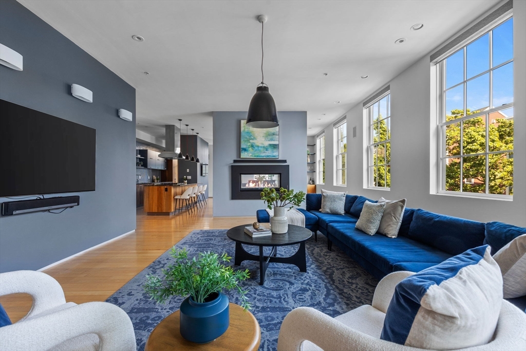 618 East 2nd St # 2, Boston Unit: 2