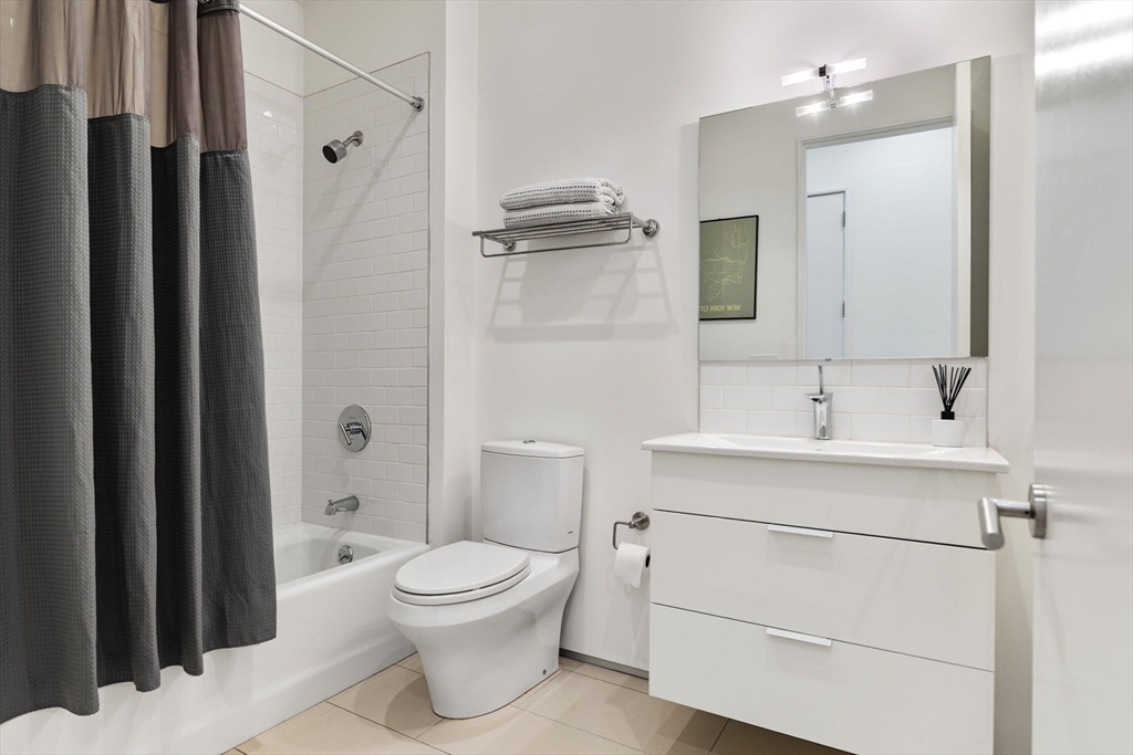 618 East 2nd St # 2, Boston Unit: 2