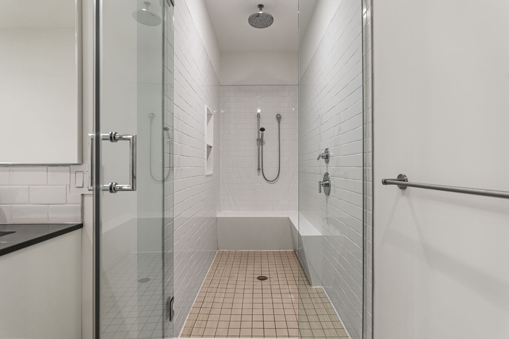 618 East 2nd St # 2, Boston Unit: 2