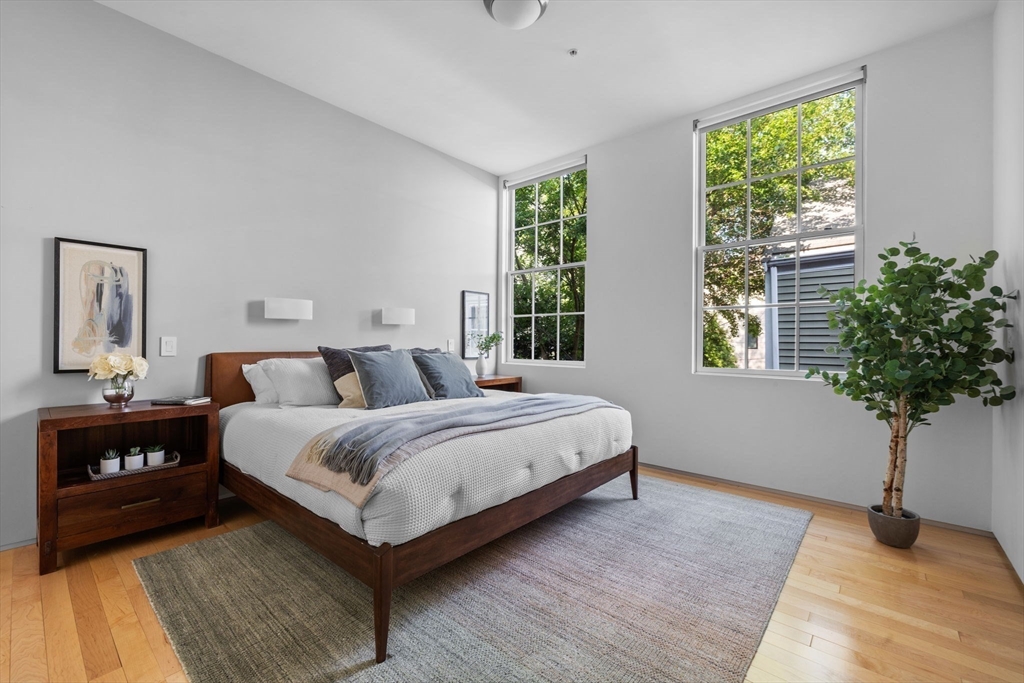 618 East 2nd St # 2, Boston Unit: 2