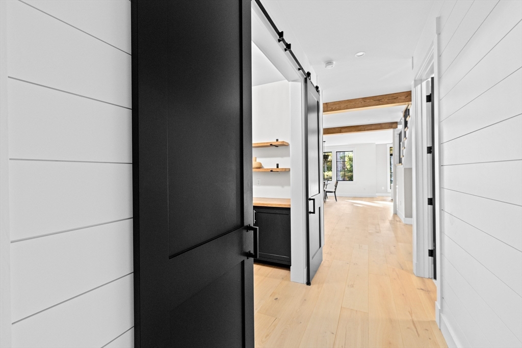 10 Hawthorn, Duxbury