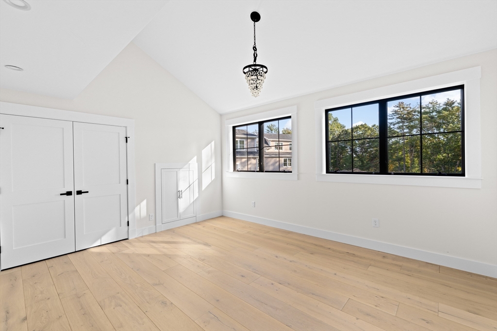 10 Hawthorn, Duxbury