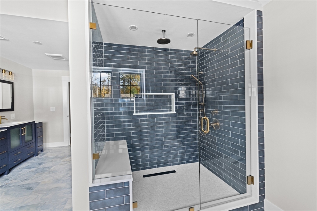 10 Hawthorn, Duxbury