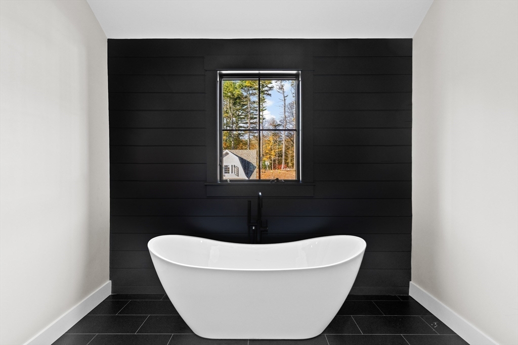 10 Hawthorn, Duxbury