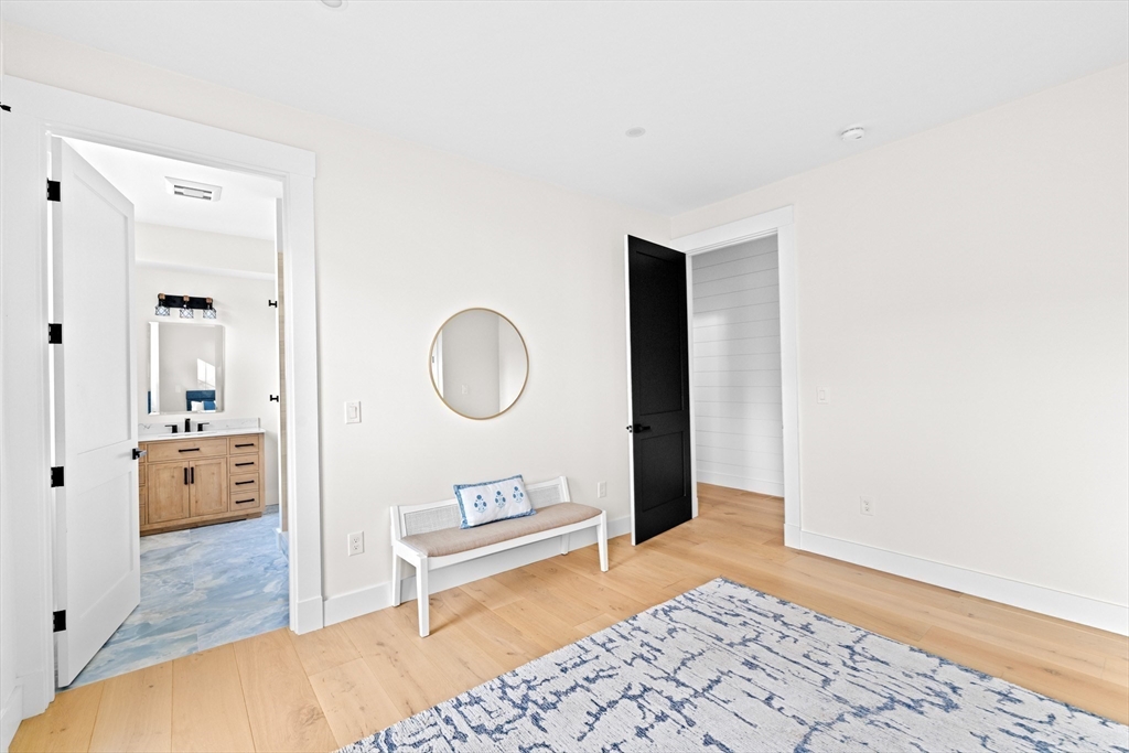 10 Hawthorn, Duxbury