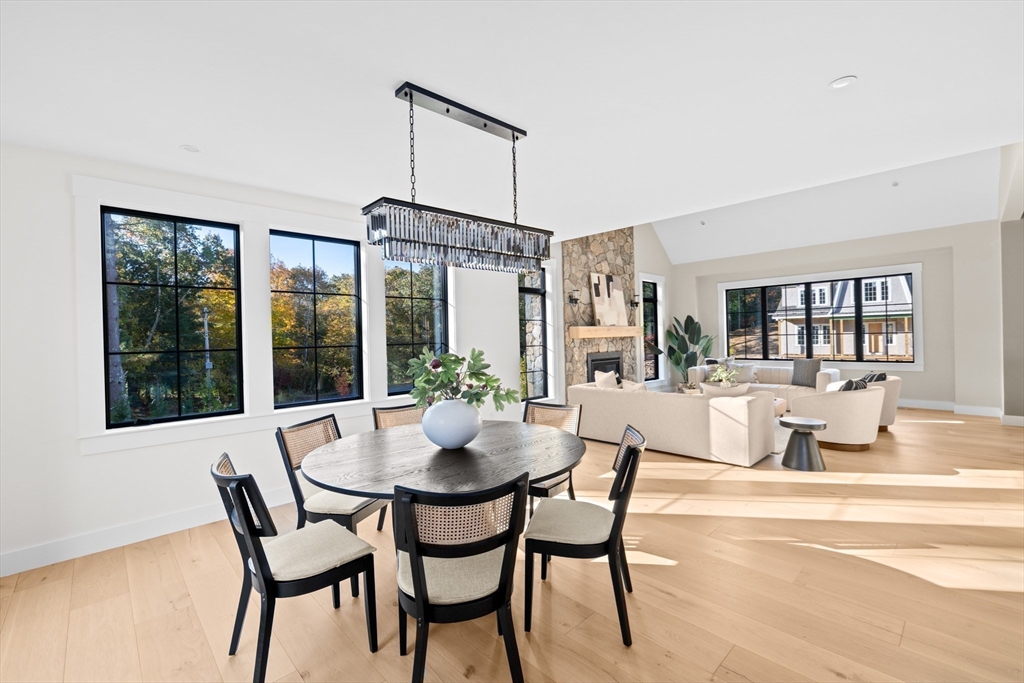 10 Hawthorn, Duxbury