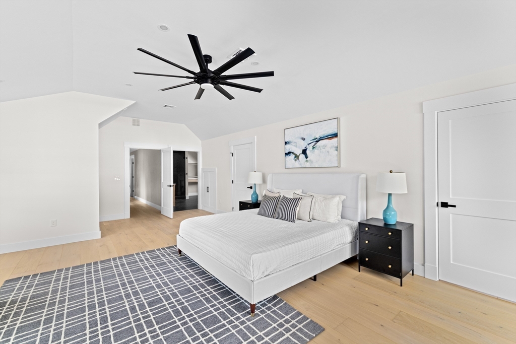 10 Hawthorn, Duxbury