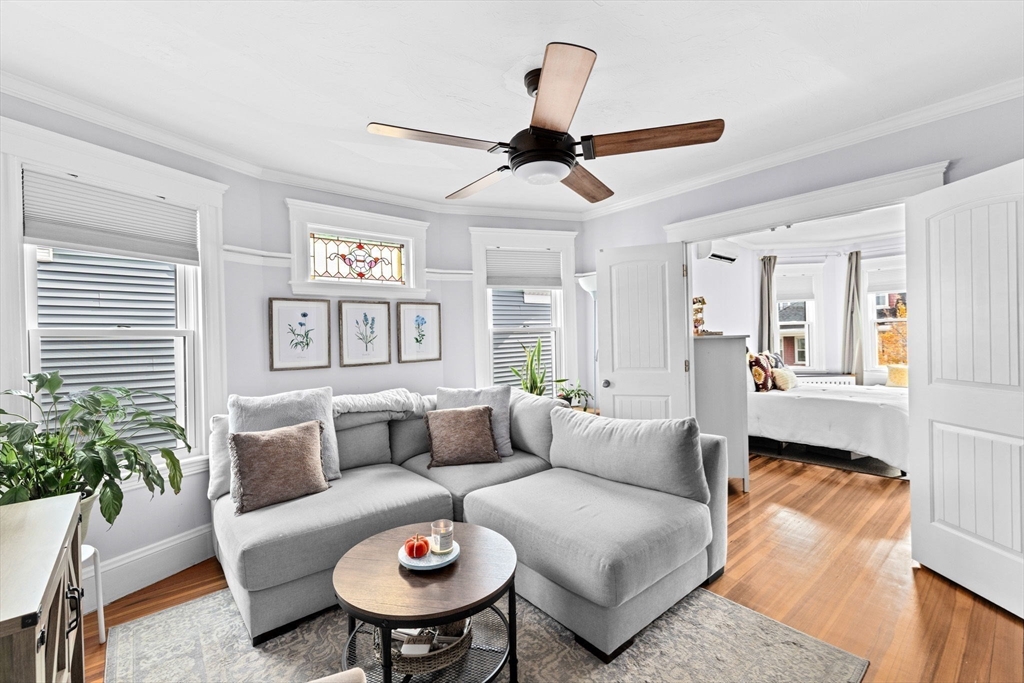 108 King St # 3, Boston Unit: 3