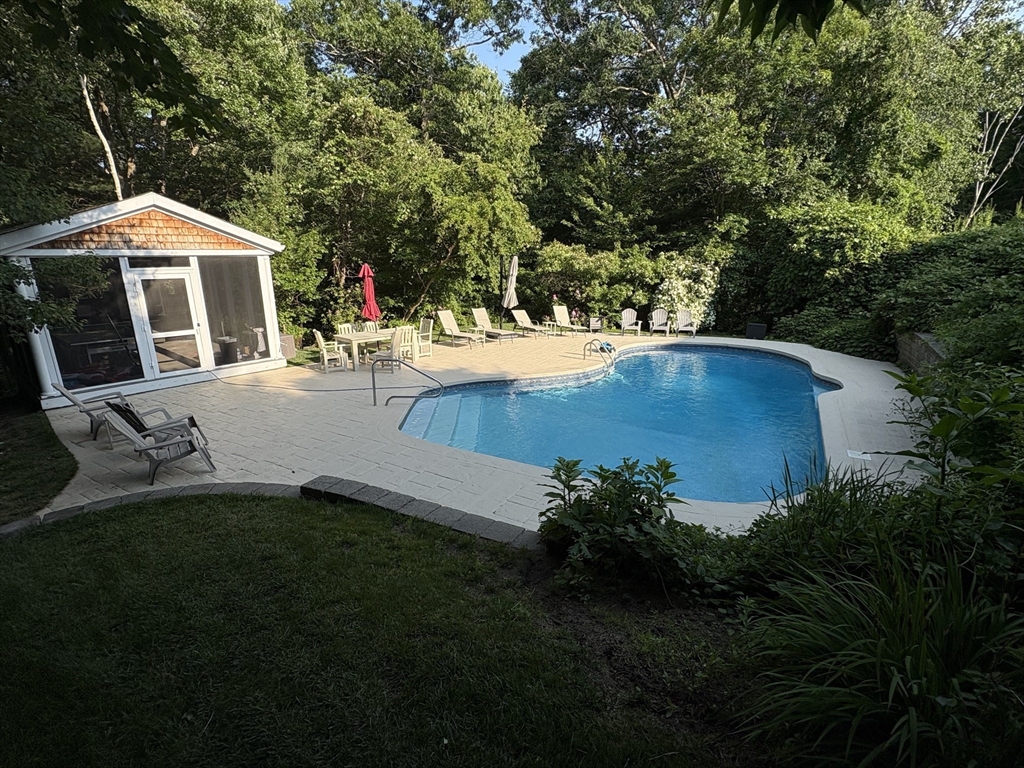 95 Telegraph Hill Road