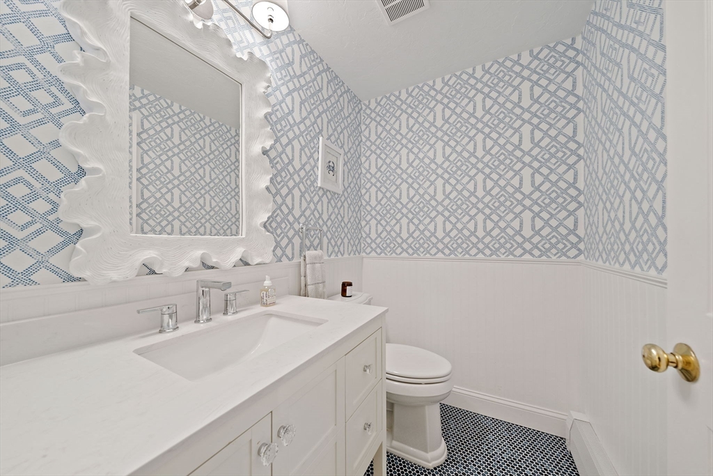 95 Telegraph Hill Road