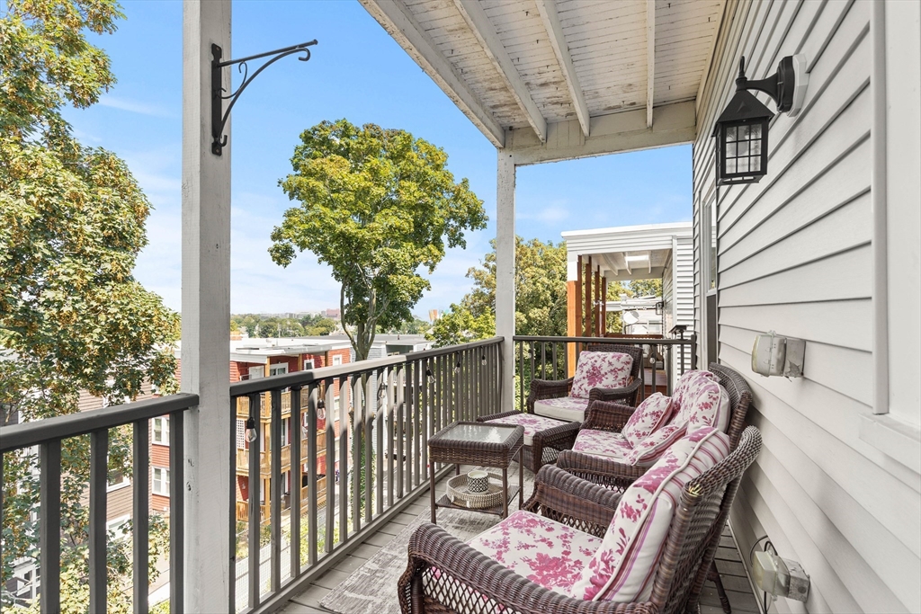 108 King Street Unit: Three