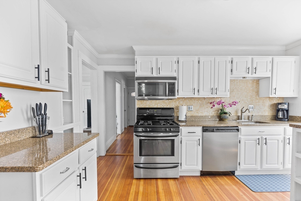 108 King Street Unit: Three