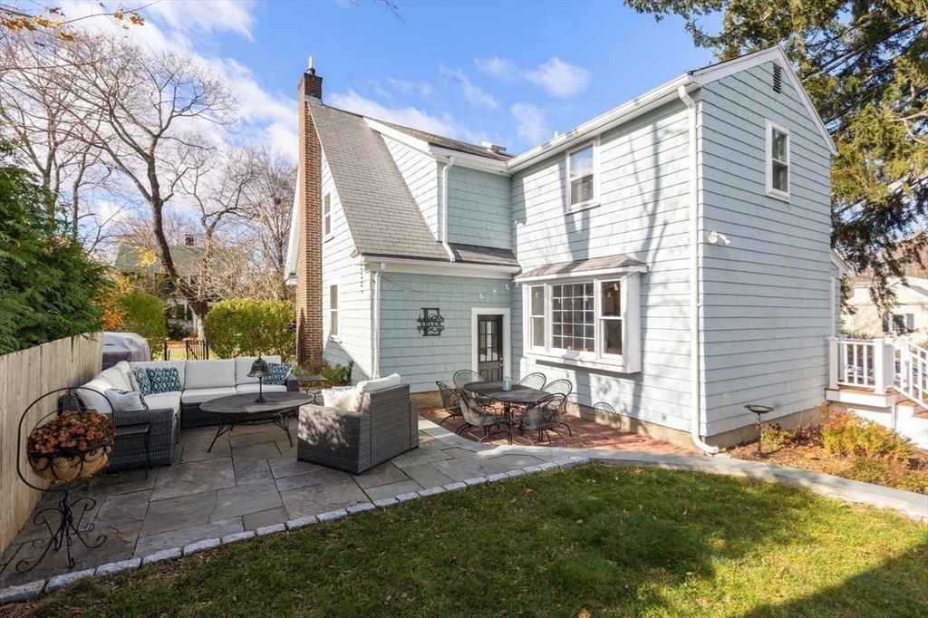 10 Colby Road