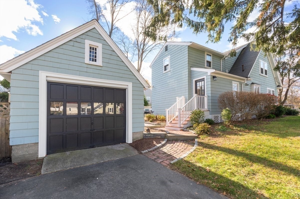 10 Colby Road
