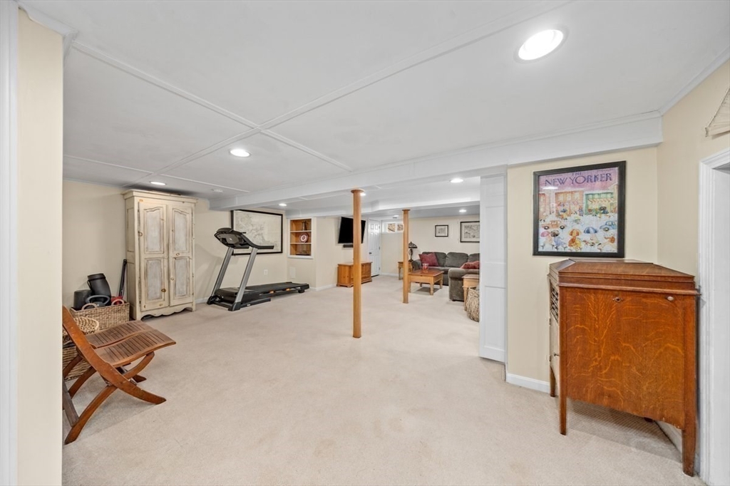 10 Colby Road