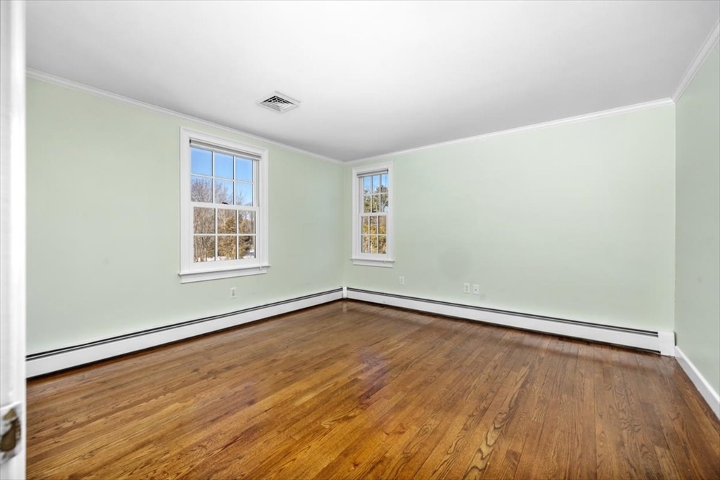 11 Berkley Cir