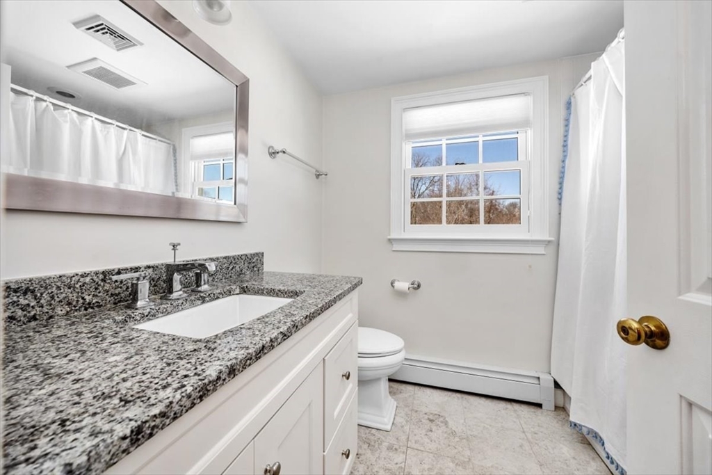 11 Berkley Cir