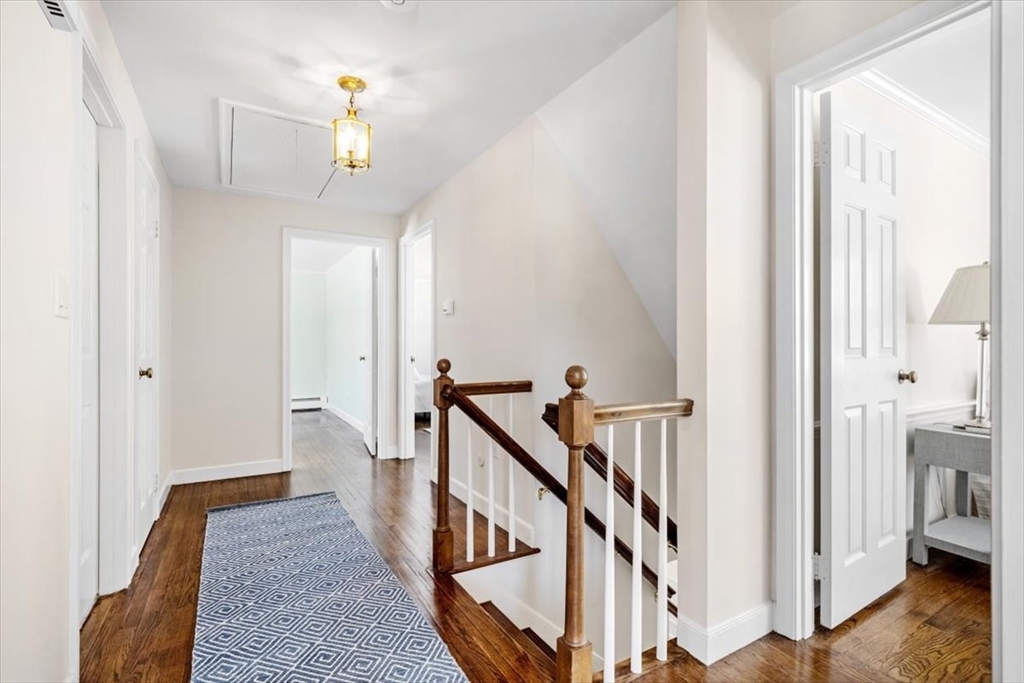 11 Berkley Cir