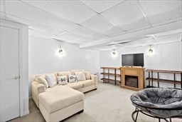 72 Kirk Cir