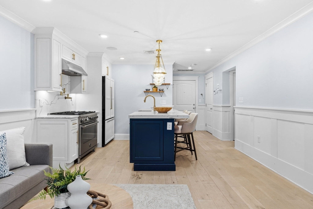 150-156 Athens St # 2