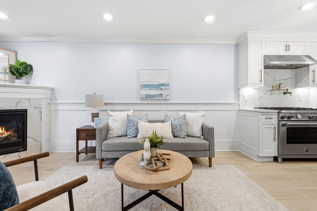 150-156 Athens St # 2