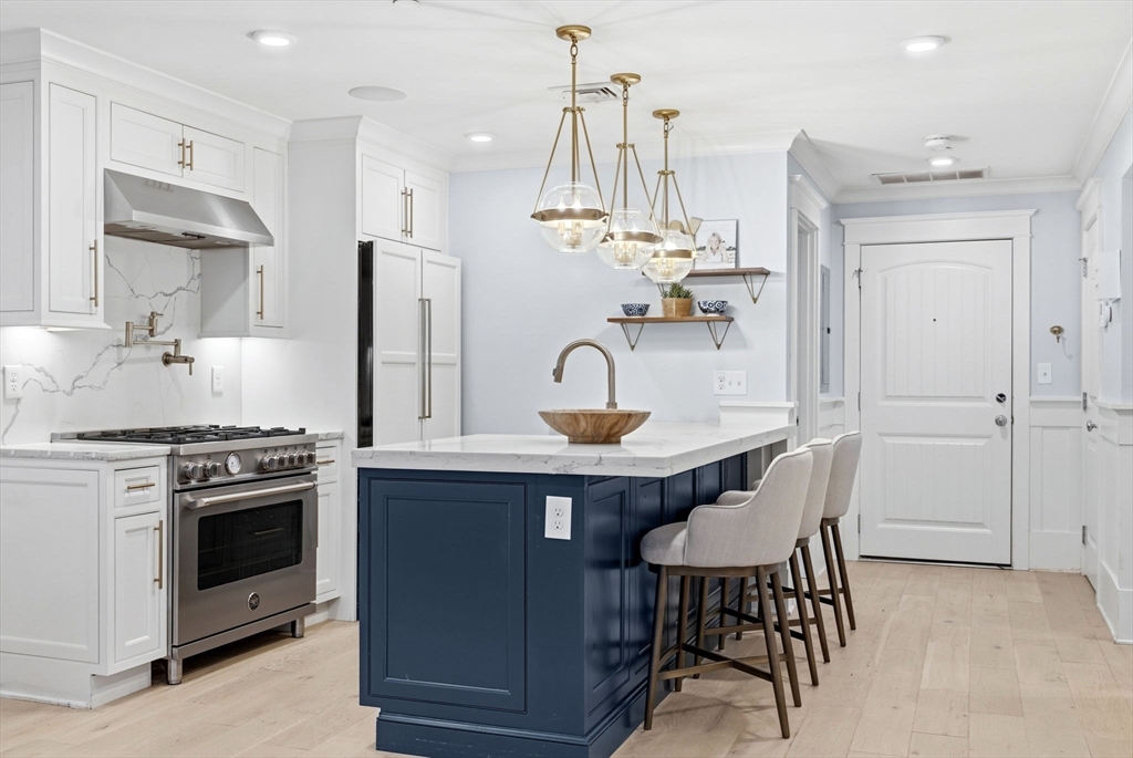 150-156 Athens St # 2