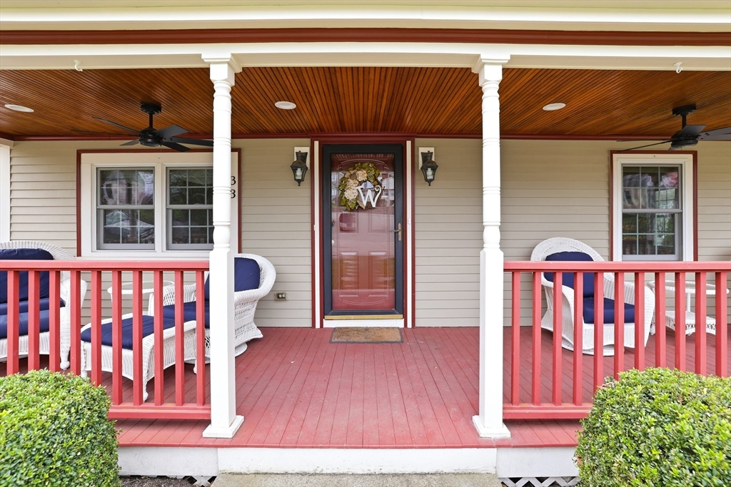 33 Julia Rd