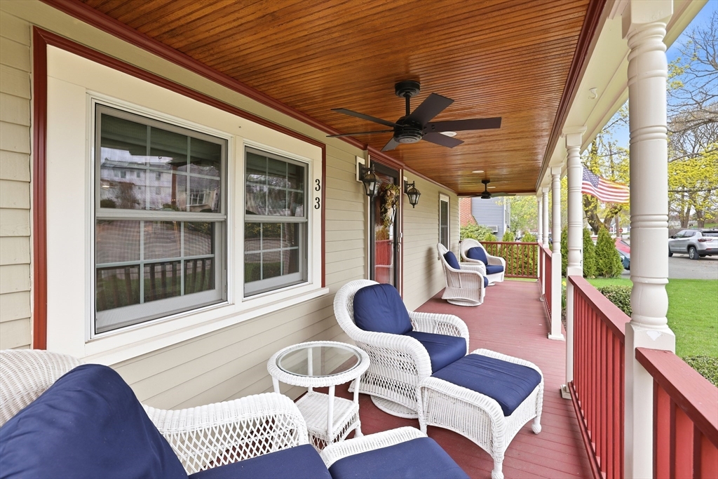 33 Julia Rd