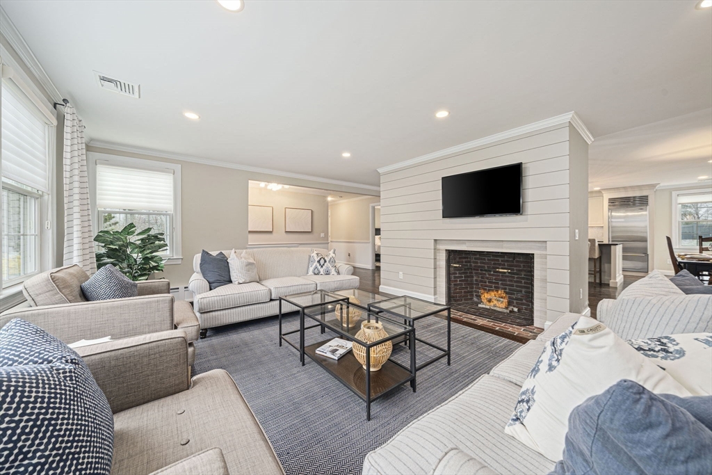 90 Linden Drive