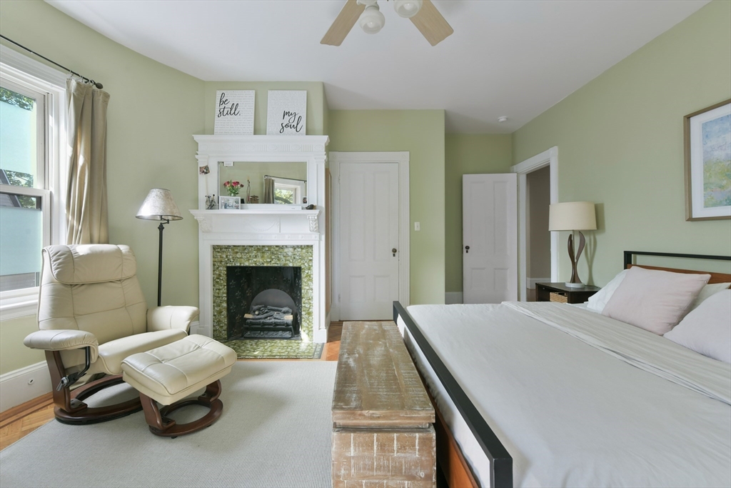 42 Atherton St # 1