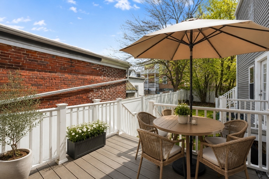239 Boston Ave # 1