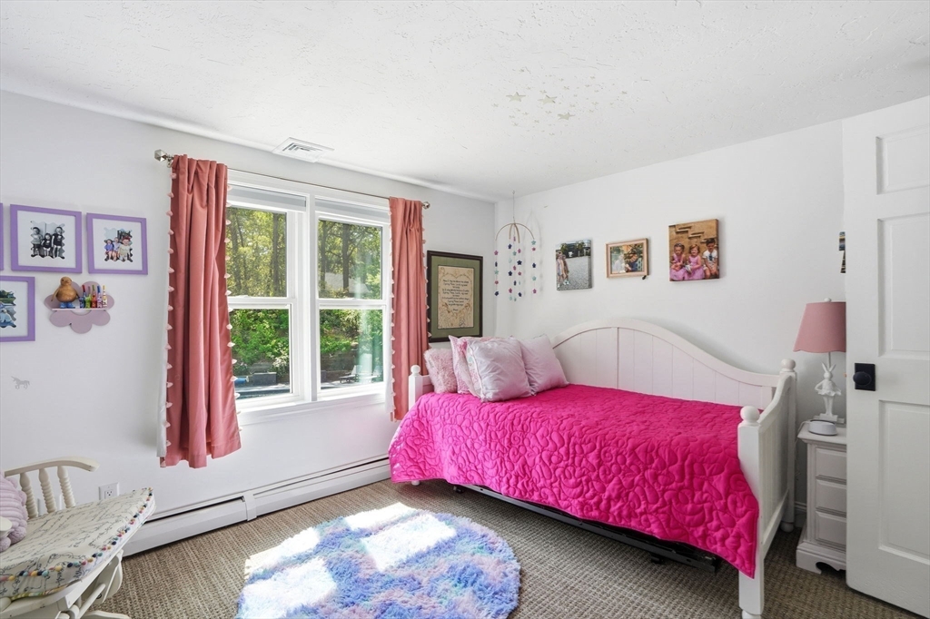 11 Winding Way
