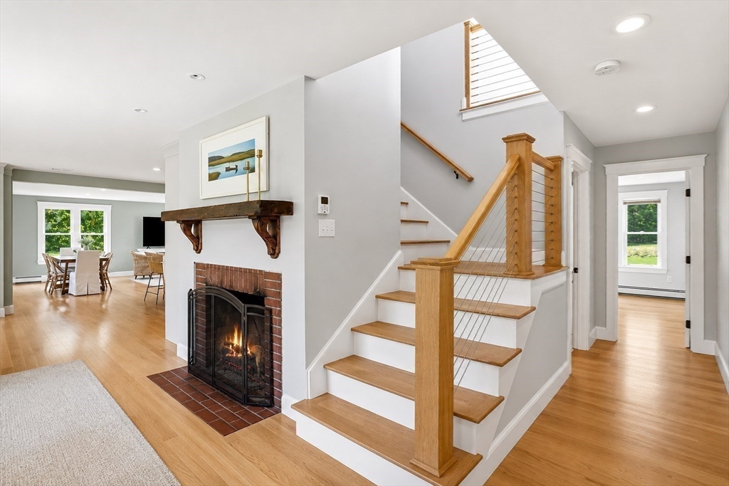 300 Gannett Rd