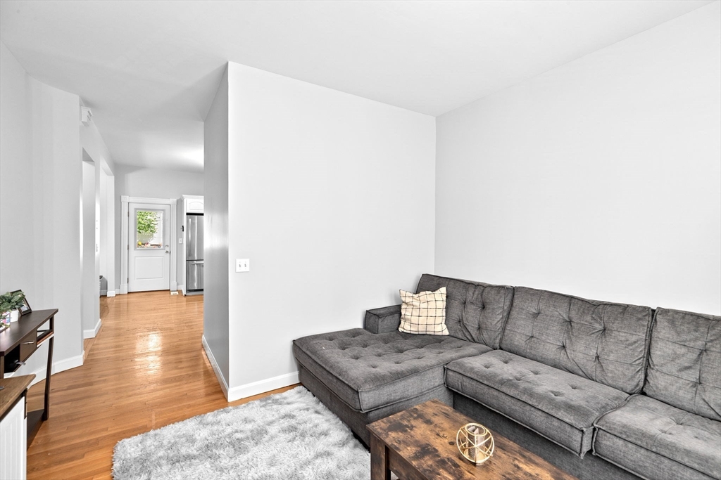 58 Gates St Unit: One